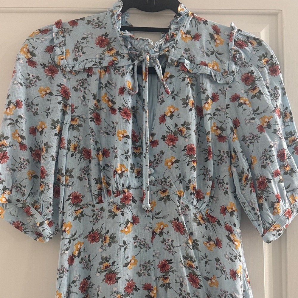 Olivaceous Light Blue Floral Tie-Neck Mini Dress - Picture 2 of 7